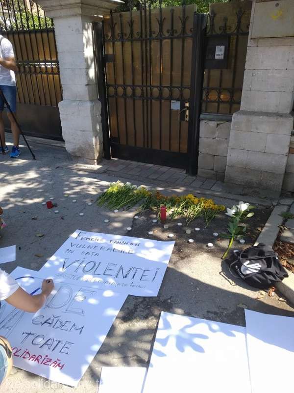 Manifestaţii de solidaritate la Chişinău cu victimele tragediei de la Caracal