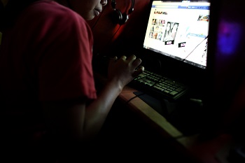 Exploatarea sexuală online a copiilor a crescut în perioada de izolare în Europa