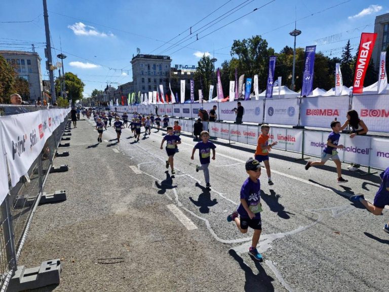 Chișinăul a găzduit astăzi ediția aniversară de 10 ani a „Chișinău Kids Marathon 2024”