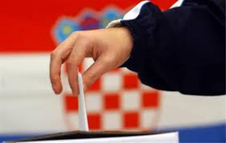 Conservatorii croaţi, bine plasaţi pentru a păstra puterea şi a forma un guvern de coaliţie
