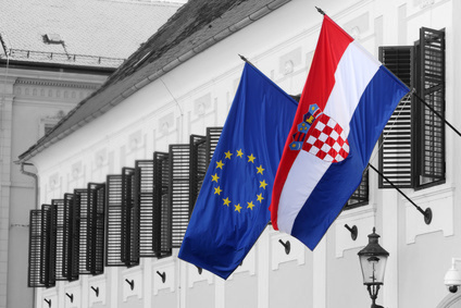 La şase ani după aderarea la UE, o Croaţie dezamăgită îi preia preşedinţia