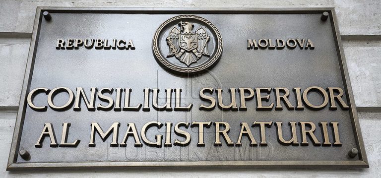 Consiliul Superior al Magistraturii a acceptat demisiile depuse de jumătate din judecătorii Curții de Apel Chișinău