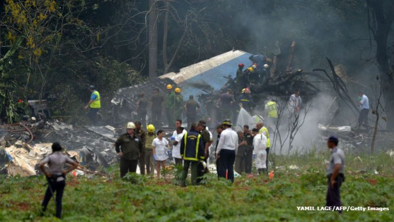 Accident avion în Cuba: 50 de trupuri au fost identificate, printre care patru din cei şase membri ai echipajului