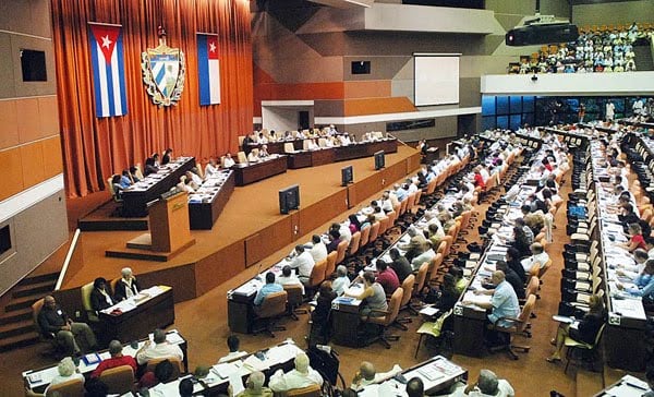 Cuba : Adunarea Naţională s-a reunit pentru a desemna noul preşedinte al insulei