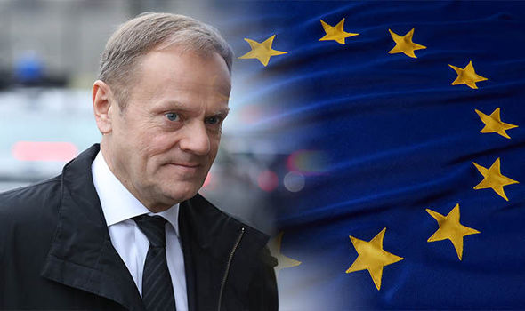 Tusk: Negociatorii britanici şi cei ai UE au convenit textul declaraţiei comune privind relaţiile post-Brexit