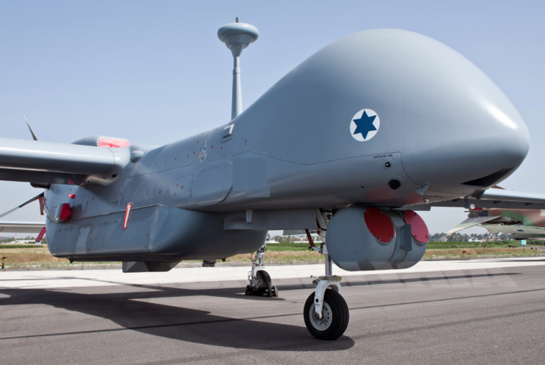 Germania intenţionează să închirieze drone militare israeliene Heron-TP