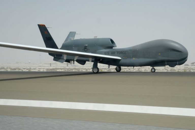 O dronă a armatei americane ar fi ucis civili în Afganistan într-un raid împotriva jihadiștilor