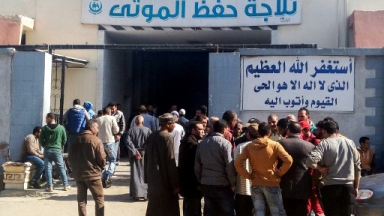 Explozie într-o uzină chimică în estul Egiptului. Cel puțin zece persoane au murit