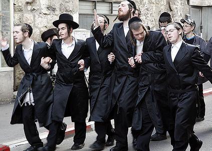 Sute de evrei ultra-ortodocşi au protestat la Ierusalim împotriva serviciului militar obligatoriu