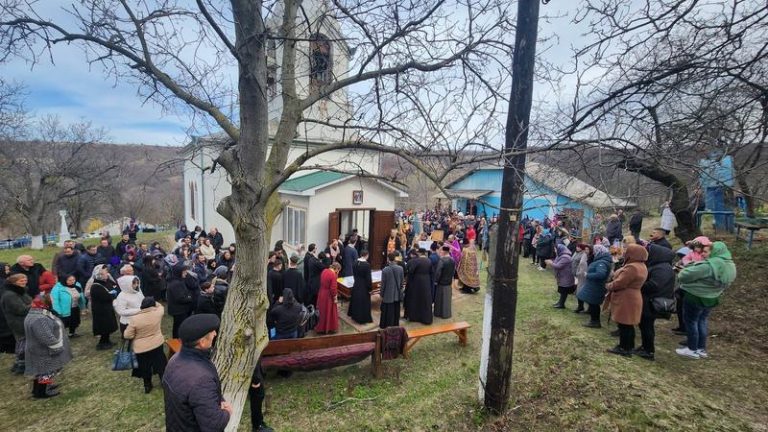Preotul, Vladimir Childescu din satul Boghenii Vechi a decedat, la vârsta de 48 de ani
