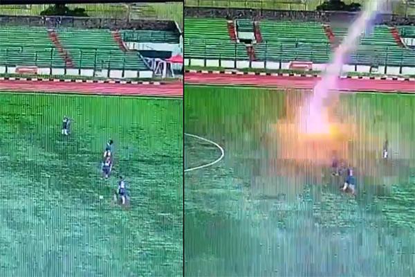 Tragedie în Indonezia: Un fotbalist a murit după ce a fost lovit de un fulger în timpul unui meci – VIDEO