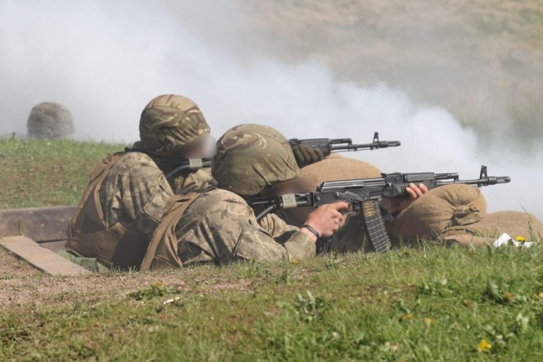 Militarii ucraineni sunt antrenați și în Republica Moldova pentru războiul din Ucraina