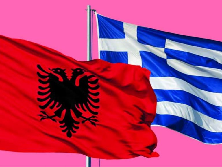 Un poliţist grec a fost arestat în Albania