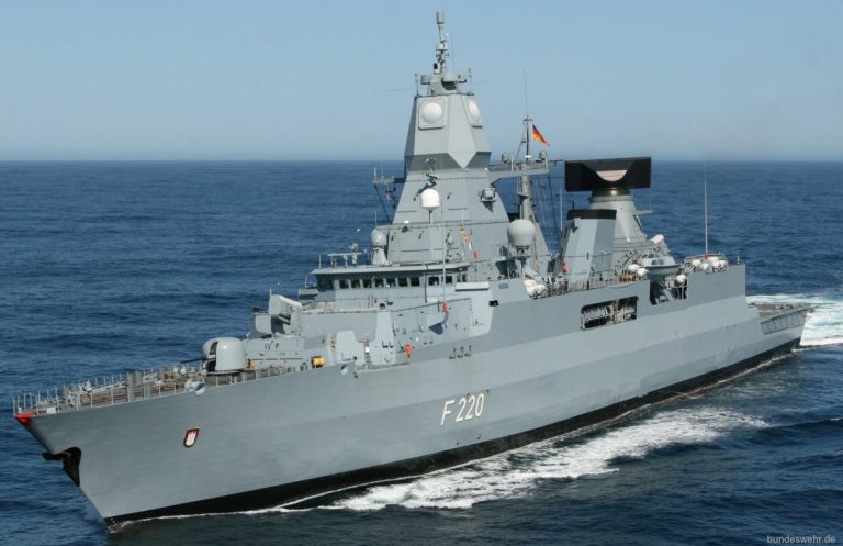 Germania trimite o fregată în sudul Mării Mediterane, pentru oprirea traficului cu armament în Libia