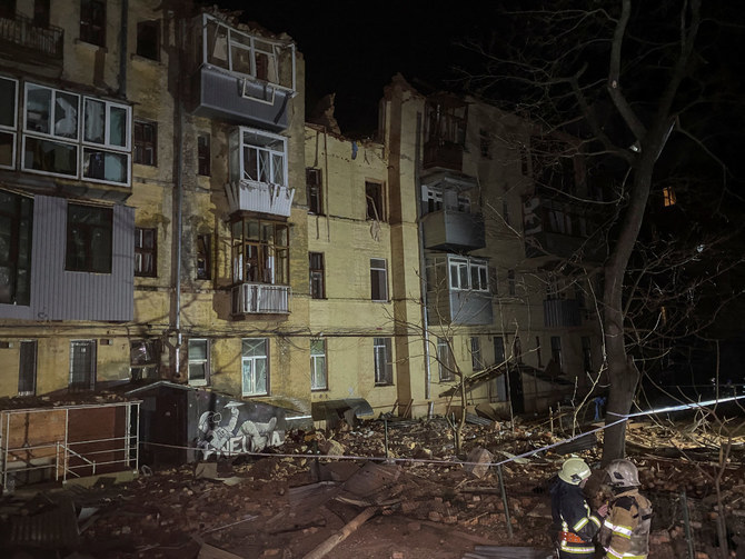 Cel puţin patru morţi şi nouă răniţi în urma unor bombardamente ruse asupra oraşului ucrainean Herson