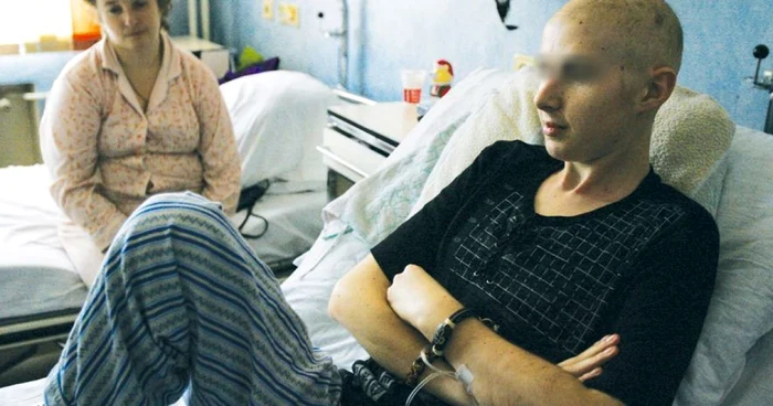 Peste 17 mii de moldoveni suferă de HIV