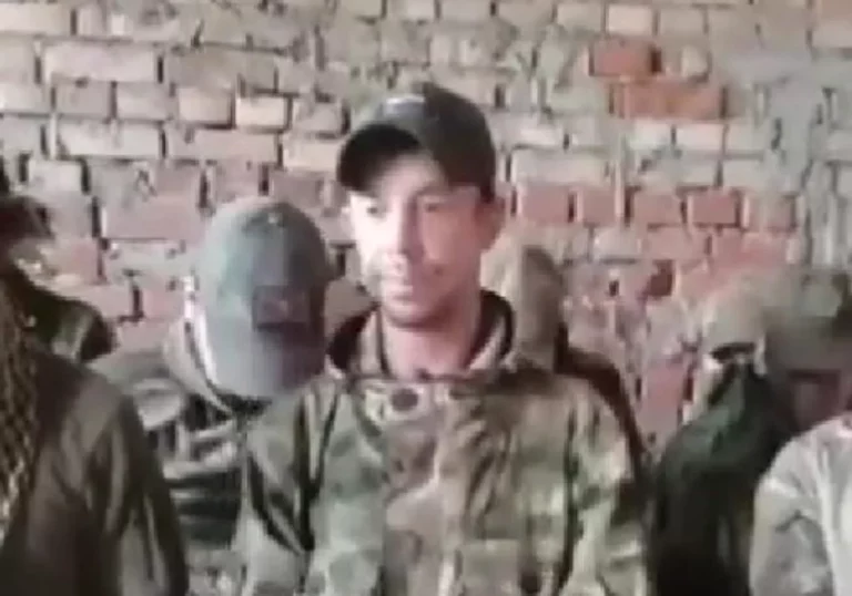 Mărturii de groază despre armata lui Putin din Ucraina. Soldații recrutați din pușcării își abuzează camarazii în timp ce comandanții stau în siguranță departe de front