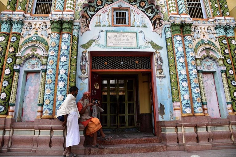 Unsprezece persoane au murit după ce au consumat orez contaminat cu o substanţă toxică într-un templu hindus din sudul Indiei