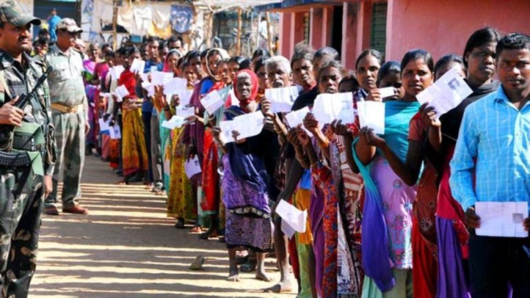 900 de milioane de indieni sunt chemaţi la urne pentru primul tur al alegerilor legislative