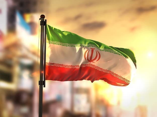 Teheranul acuză Occidentul că promovează violenţa şi că îi învaţă pe iranieni să fabrice arme