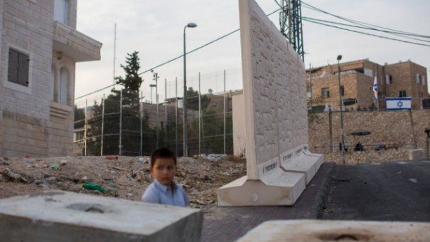 Israelul începe construcţia unui zid la frontiera cu Libanul