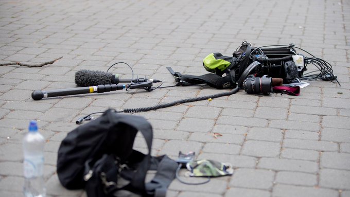 Membri ai unei echipe de filmare a ZDF, agresaţi de manifestanţi în centrul Berlinului