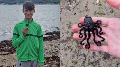 O piesă rară de Lego, pierdută în mare de 27 de ani, a fost găsită pe o plajă britanică de un copil de 13 ani