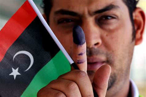 Responsabilii libieni reuniţi la Paris s-au angajat să colaboreze pentru organizarea de alegeri legislative şi prezidenţiale la data de 10 decembrie