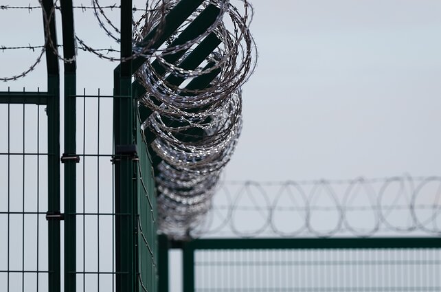 Lituania aprobă detenția migranților ilegali