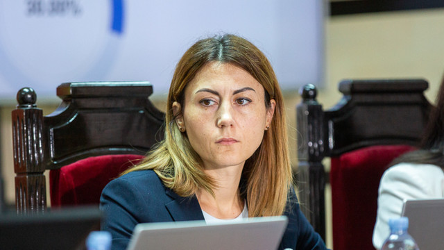 Parlamentul a luat act de cererea de demisie a Ludmilei Lupașco din funcția de membră a CEC