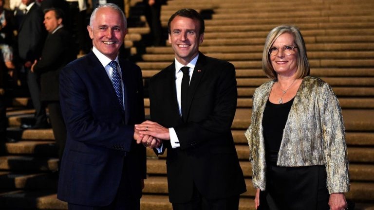 Macron a numit-o pe soţia prim-ministrului australian „delicioasă”