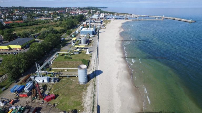 Polonia a semnat un contract pentru forarea unui canal spre Marea Baltică, fără a trece prin apele teritoriale ruse