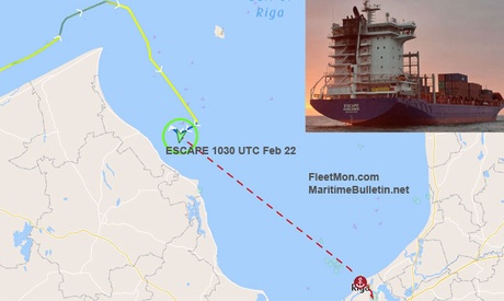 O navă-cargo cu încărcătură periculoasă, sub pavilion olandez, a luat foc în Marea Baltică