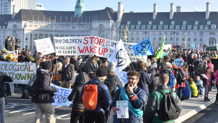 Politica guvernului privind migraţia, criticată în cursul unei manifestaţii antirasiste la Londra