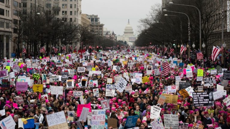 La un an de învestitura lui Donald Trump a avut loc cel de-al doilea Marş al Femeilor