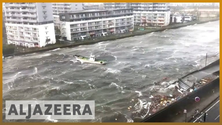 Cel mai puternic taifun din ultimii 25 de ani face ravagii în Japonia. Cel puţin 11 oameni au murit