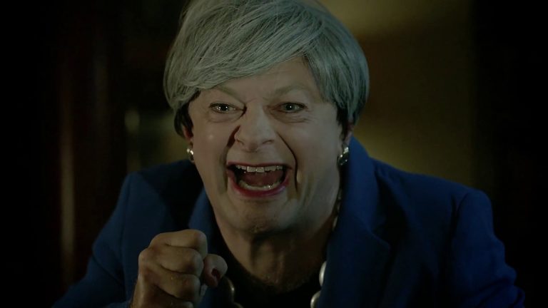 Theresa May este parodiată de Gollum, personajul din ‘Stăpânul Inelelor’