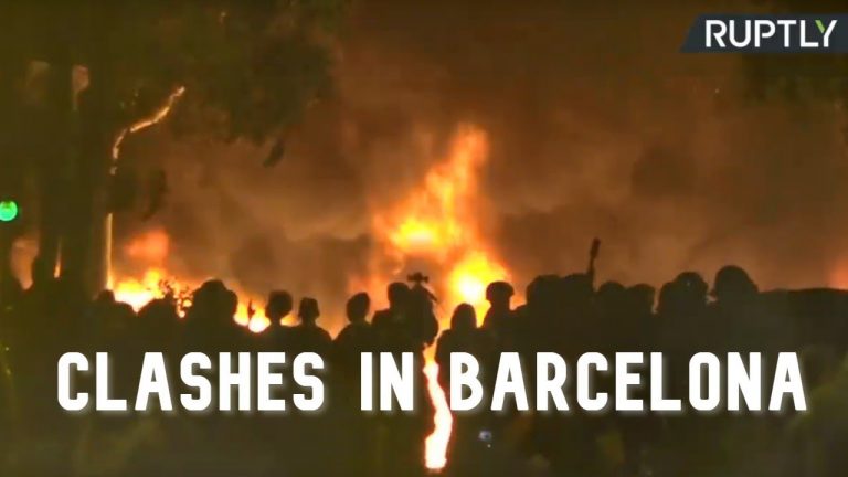 HAOS în Barcelona! Protestele violente se extind în Catalonia