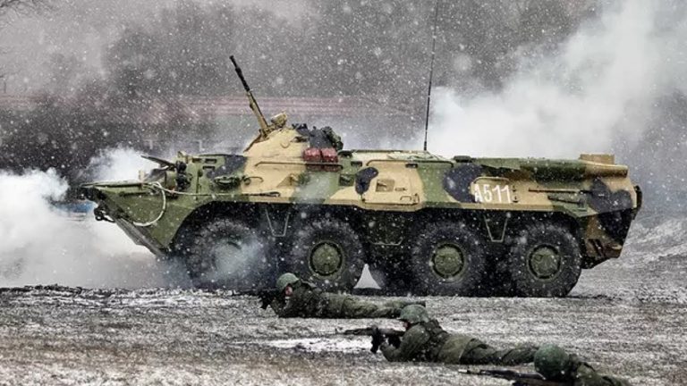 Rusia și aliații său încep importante manevre militare la granița NATO