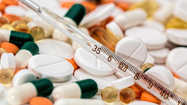 Pfizer va testa în studii clinice un medicament oral pentru slăbit