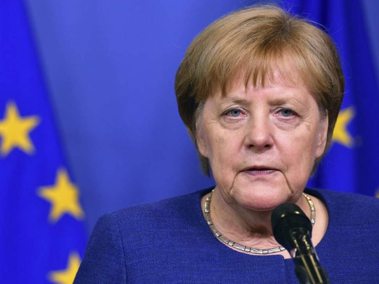 Cancelarul Angela Merkel face apel la întărirea relaţiilor dintre Germania şi Azerbaidjan