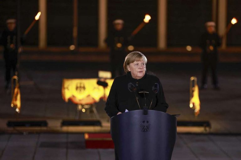 Ceremonia de adio a lui Merkel după 16 ani în funcția de cancelar al Germaniei – VIDEO