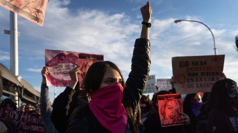 Manifestaţii în Mexic după uciderea extrem de brutală a unei femei