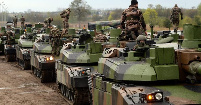 Forţele armate din 14 state membre NATO au început exerciţiul anual Steadfast Noon