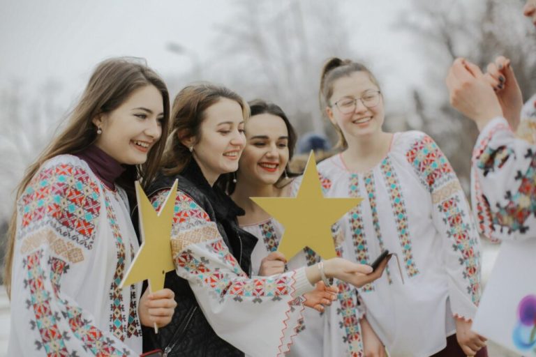 Moldova se prăbuşeşte demografic