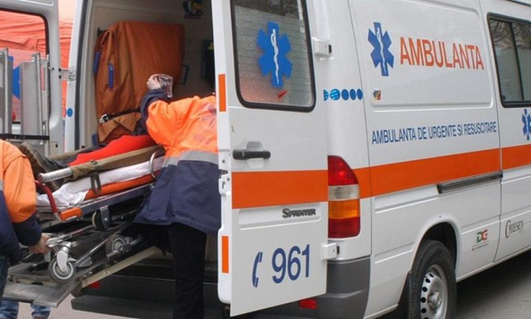 Criză la Salvare: Ambulanţele din ţară sunt RABLE pe roţi!