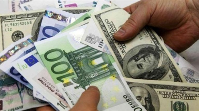 STUDIU/ Expert: 25 % dintre moldoveni primesc bani de la rudele de peste hotare