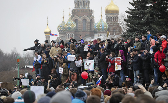 Rusia : Mii de ruşi, inclusiv Alexei Navalnîi, au manifestat la Moscova împotriva blocării serviciului de mesagerie Telegram