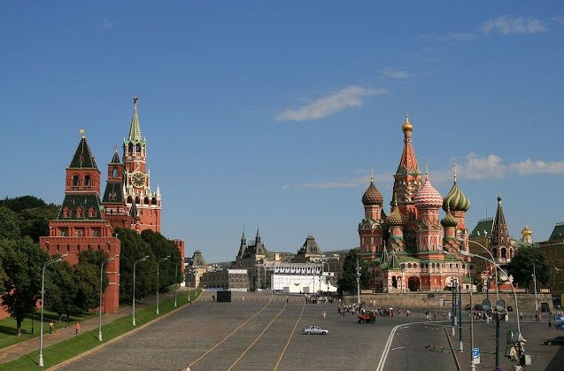 Rusia vrea să oblige străinii să semneze la intrarea în țară un ‘acord de loialitate’