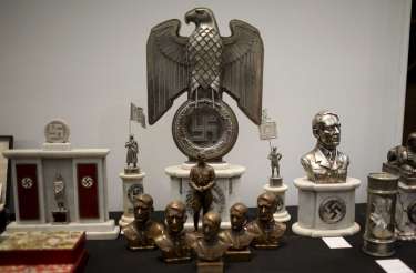 O colecţie de 80 de obiecte cu însemne naziste vor fi expuse la Muzeul Holocaustului din Buenos Aires
